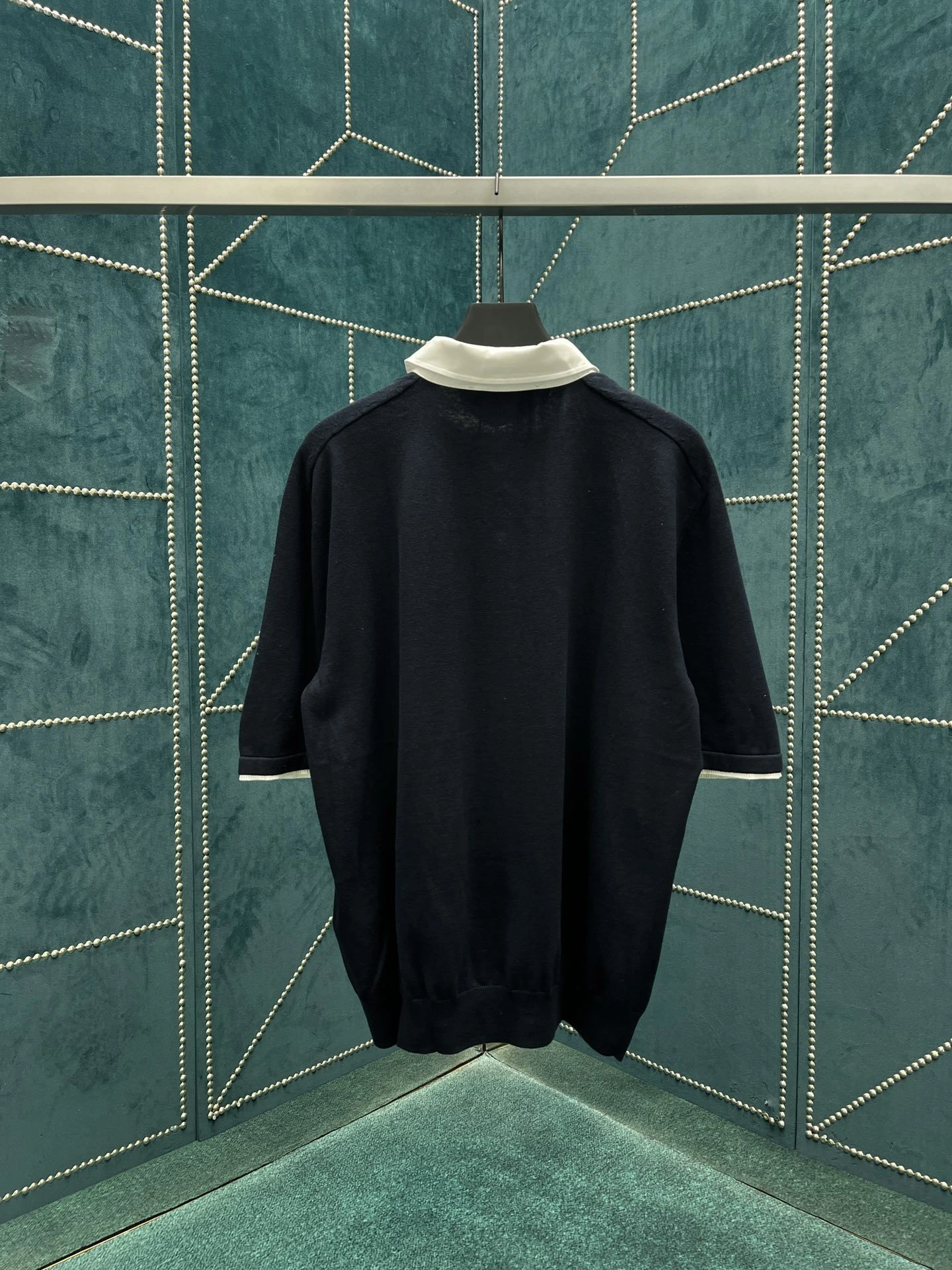 &wg.luxury- 8V oversize item:E-F409D0602
